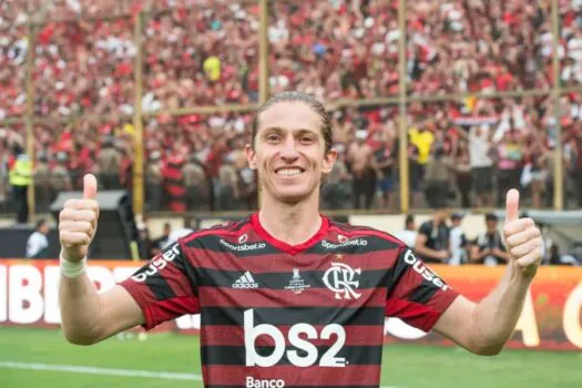 Filipe Luís substitui Mário Jorge e vai assumir o time sub-20 do Flamengo