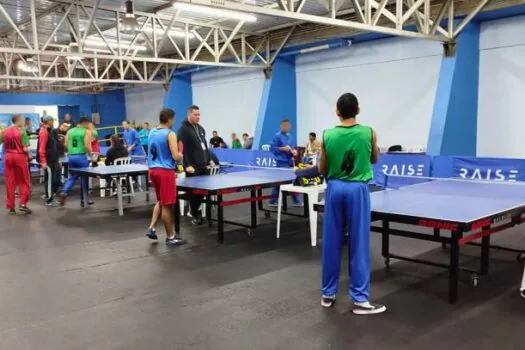 Adolescente da Fundação CASA Guarujá vence regional do Torneio de Tênis de Mesa