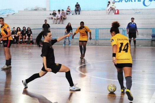 Copa Diadema de Futsal Feminino vai decidir finalistas neste domingo