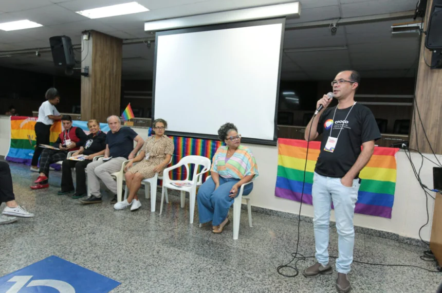 Conferência LGBT+ de Diadema pede mais recursos e sensibilização para educadores e servidores