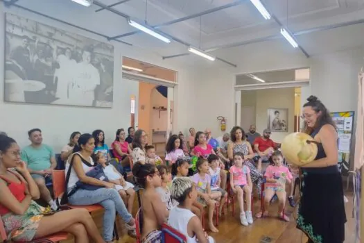 Escola Municipal de Iniciação Artística promove sábado de atividades abertas para a população