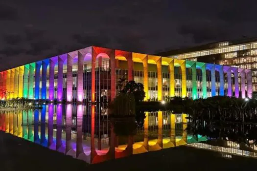 Seminário no Itamaraty discute a promoção dos direitos LGBTQIA+ na política externa brasileira