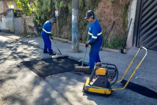 Ribeirão Pires leva manutenção de vias do Jardim Caçula