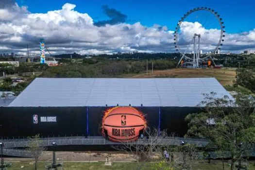 Maior e com mais atrações NBA House é inaugurada para as finais da temporada