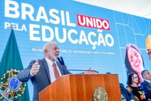 Em reunião com reitores, Lula anuncia R$ 5,5 bilhões do Novo PAC para universidades e hospitais universitários