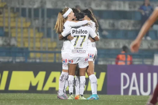 Campeão brasileiro em 2017, Santos pode ter também rebaixamento do time feminino