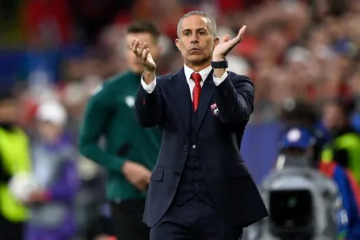 Sylvinho analisa queda do Brasil contra Croácia e se emociona com a Albânia