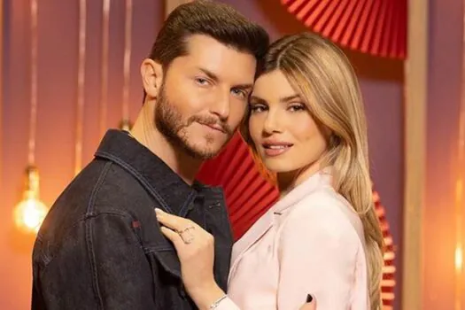 Camila Queiroz e Klebber Toledo se pronunciam sobre caso de abuso em reality show