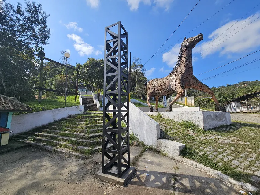 Totem turístico – Pilar