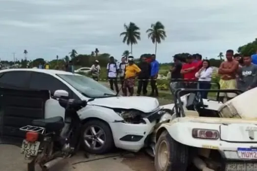 Turistas e motorista ficam feridos em acidente de buggy em Alagoas