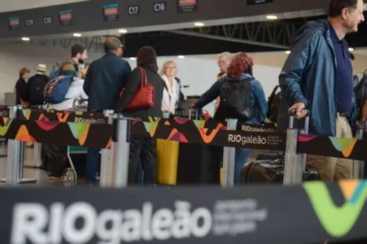 Aeroporto do Galeão, no Rio, continua a operar parcialmente por geradores