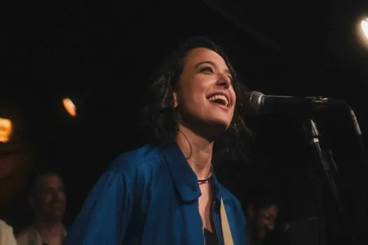 “Quer um pouco mais” com Sarah Renata no Blue Note São Paulo!