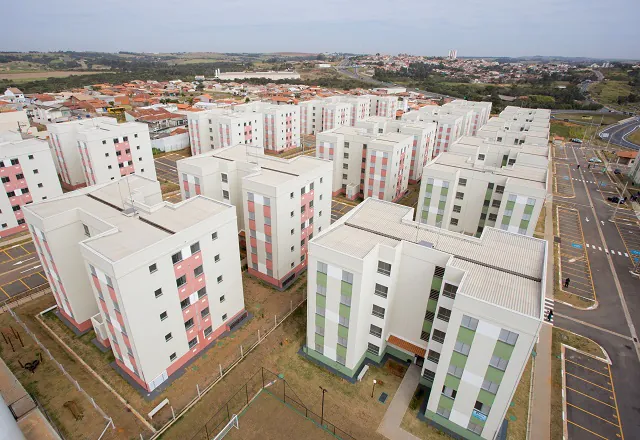 Entrega de Unidades Habitacionais e Renovação de Convênio