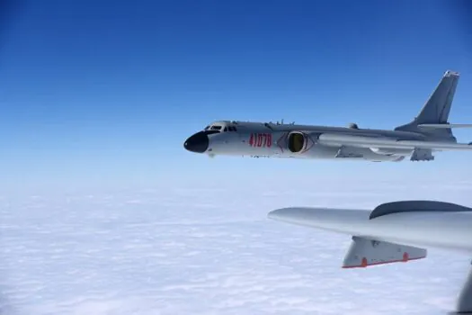 Europa faz maior expedição aérea contra China e Rússia no Pacífico