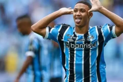 Grêmio recusa oferta do Brentford por Gustavo Nunes e define pedida