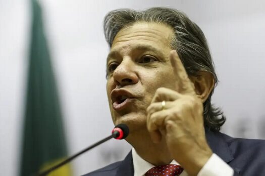 Haddad atribui recente alta do dólar a “muitos ruídos”