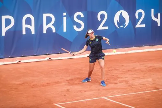 Luisa Stefani estreia neste sábado (27) nos Jogos Olímpicos em Paris