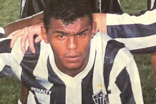 Ex-volante Moacir, de Atlético-MG e Corinthians, morre aos 54 anos