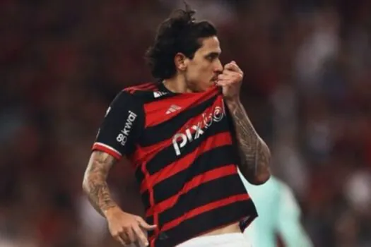 Flamengo segue vivo em tudo e Brasileiro pode ser sacrificado em maratona