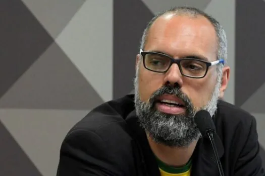 PGR defende investigar blogueiro Allan dos Santos sob suspeita de fake news