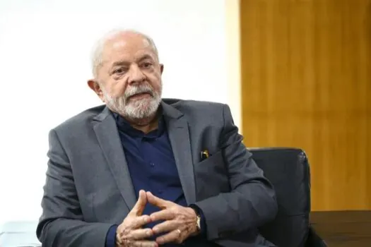 Plano do governo Lula para inteligência artificial prevê R$ 23 bi e conselho vinculado ao Planalto