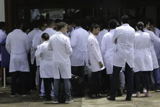 Prova do Revalida para médicos ocorre neste final de semana