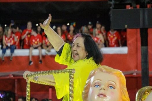 Morre Rosa Magalhães, a dama do Carnaval do Rio de Janeiro