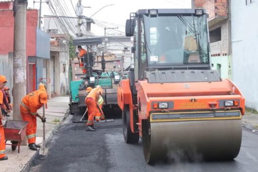 Mauá chega a mais de 100 km de vias recapeadas desde 2021