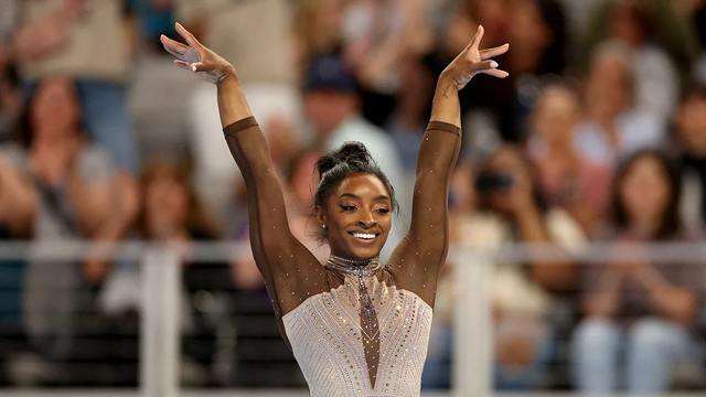 simone-biles