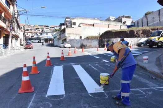 Santo André requalifica sinalização viária na Rua Gregório de Matos