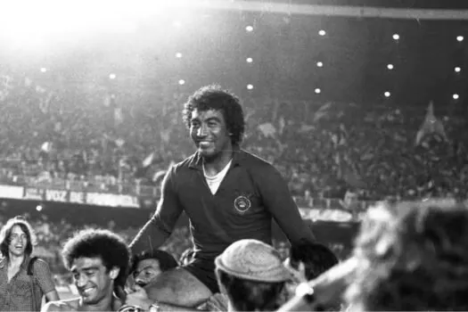 Ídolo do Corinthians nos anos 1970, ex-goleiro Tobias morre aos 75 anos