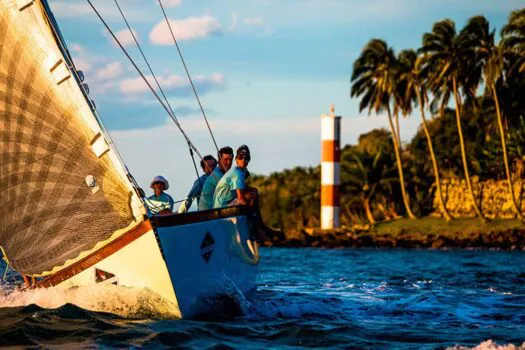 Ilhabela celebra a diversidade de atrativos em evento náutico internacional