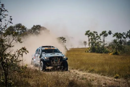 Sertões: Braço Curto MotorSport sobe posições em etapa Maratona