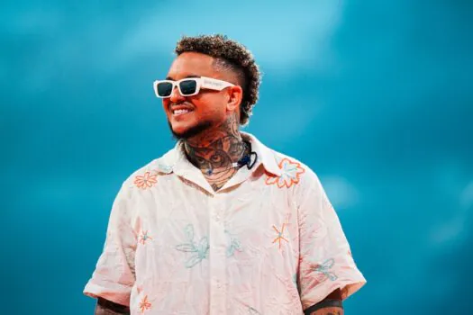 Suel chega em com novo show “Clássicos” na Arena Mega Sports