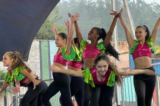 Festival do Chocolate de Ribeirão Pires recebe mais de 250 alunos de dança no terceiro fim de semana