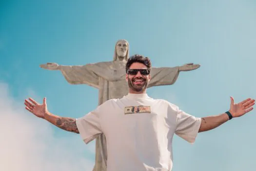 Netto DJ lança primeiro clipe da carreira após assinar com a ZNEC Produções