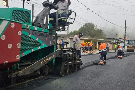 Ribeirão Pires segue com pavimentação de vias no Jardim Aprazível