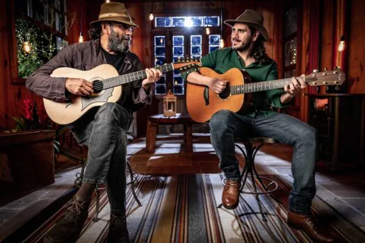 Almir Sater e Gabriel Sater preparam noite inesquecível de Dia dos Pais na Vibra São Paulo