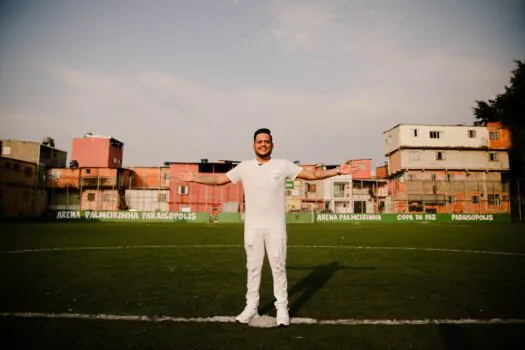 Thiago Aquino anuncia gravação do seu novo DVD na favela Paraisópolis