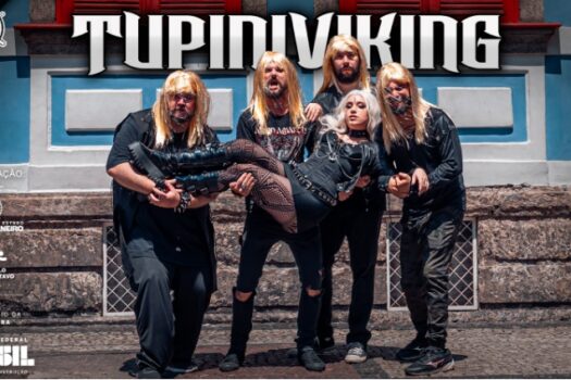 Negrayscow faz crítica bem-humorada em videoclipe de “Tupiniviking”