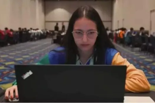 Brasileira ganha competição internacional de tecnologia