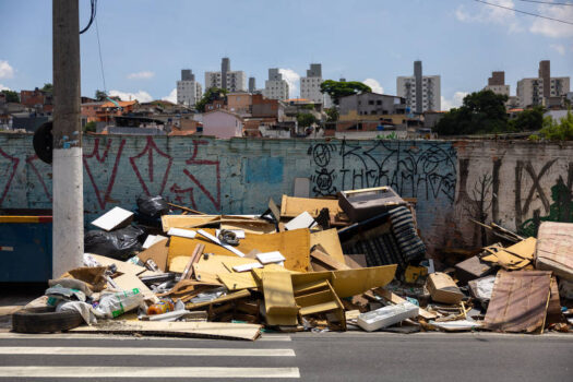 Governo de SP inicia diálogo com municípios para regionalizar destinação de resíduos sólidos