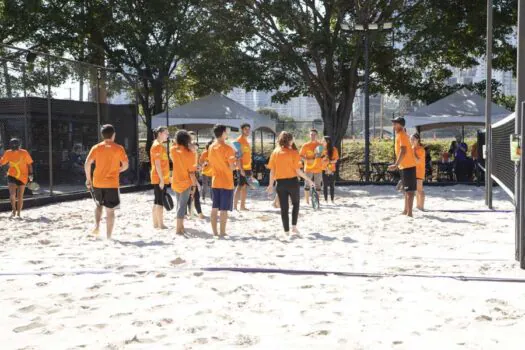 Dia do Estagiário: CIEE reúne estagiários para celebrar a data com partidas de Beach Tennis 