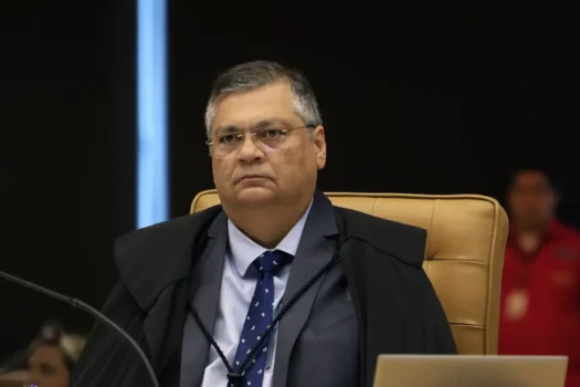 Dino diz que acordo sobre emendas sinaliza caminho, mas não finaliza ações na corte