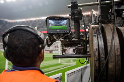 Globo e YouTube podem dividir pay-per-view do Campeonato Brasileiro a partir de 2025