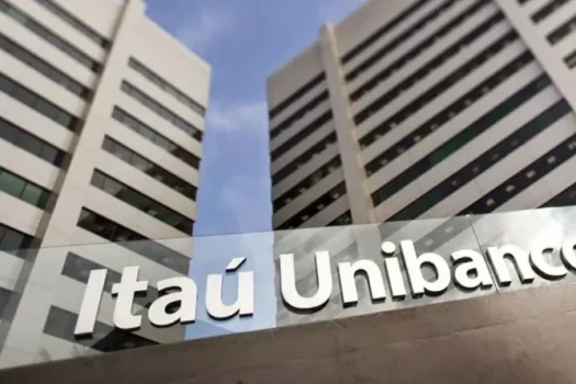 Lucro do Itaú Unibanco sobe 15,2% no 2º tri, para R$ 10,1 bilhões