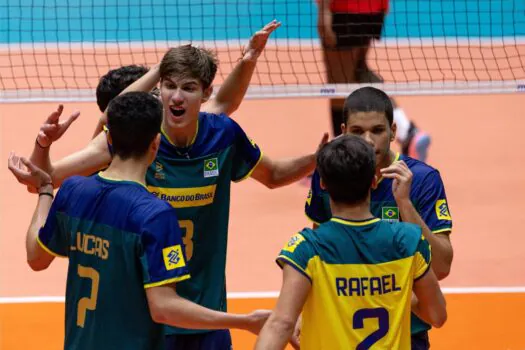 Seleção masculina sub 17 vence a Líbia e está nas quartas de final do Mundial da categoria