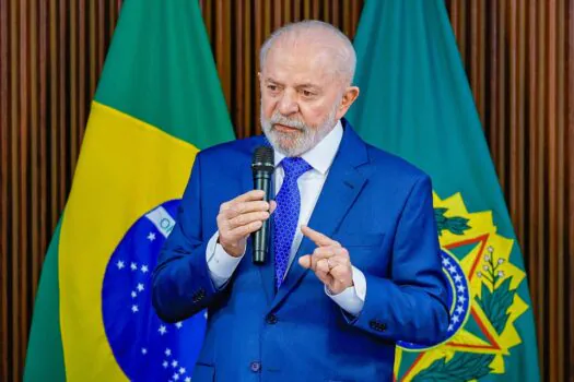 Lula convoca para quinta (3) reunião com ministros para tratar de impactos das bets