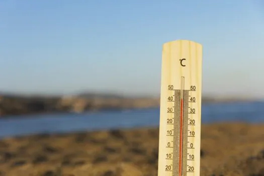 Mar Mediterrâneo bate recorde de temperatura da água