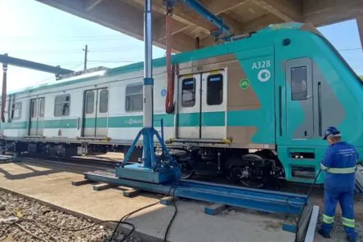 ViaMobilidade recebe o 32° novo trem para as Linhas 8-Diamante e 9-Esmeralda